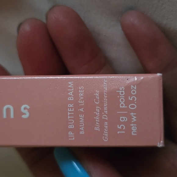 Summer Fridays Lip Butter Balm in Birthday Cake - Picture 4 of 4